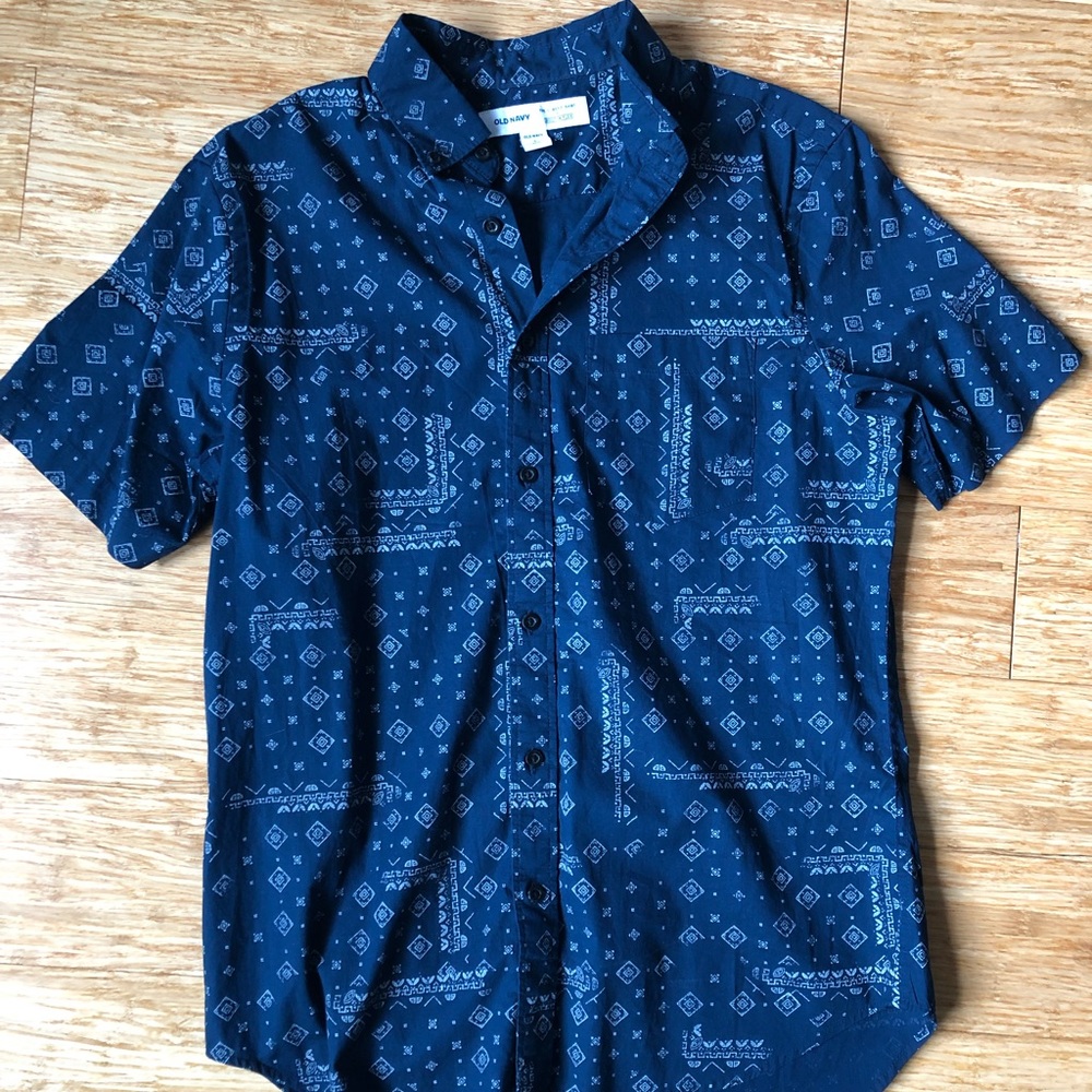 Old Navy | Men’s short sleeve slim fit button down